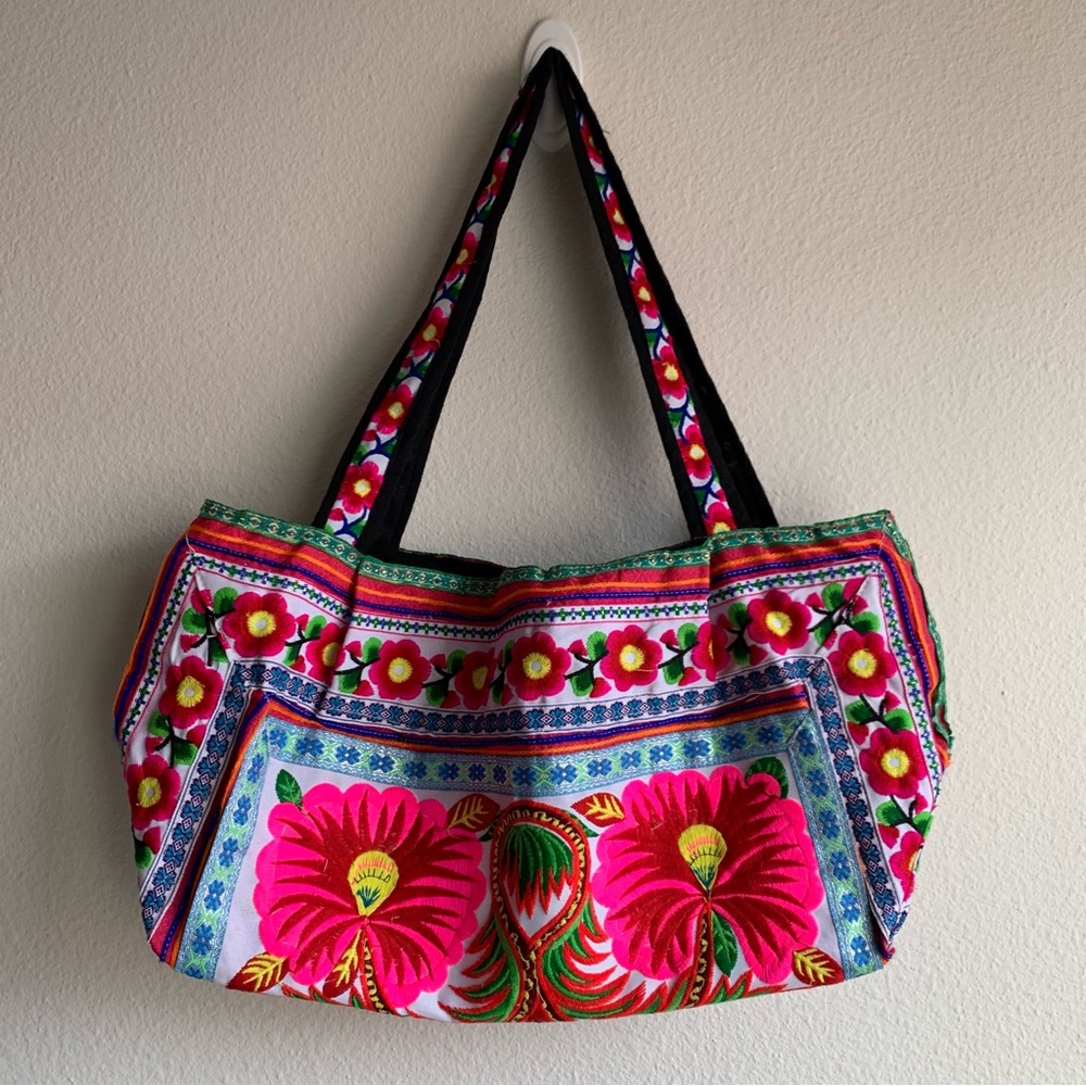 NEW Thai Hmong Tribe Floral Embroidered Handmade Shoulder Handbag